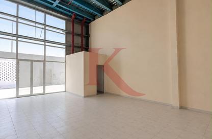 Shop - Studio - 1 Bathroom for rent in ICAD - Industrial City Of Abu Dhabi - Mussafah - Abu Dhabi