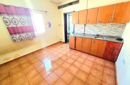 Apartment - Studio - 1 Bathroom for rent in Fire Station Road - Muwaileh - Sharjah