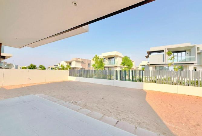 143742921 - Property Image 2