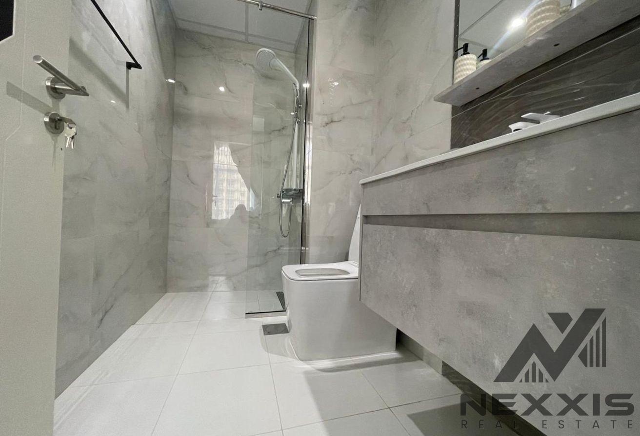Premmium Property | Fully Furnished | Authentic photo 11