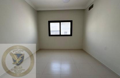 Labor Camp - Studio - 7 Bathrooms for rent in Al Sajaa S - Al Sajaa - Sharjah