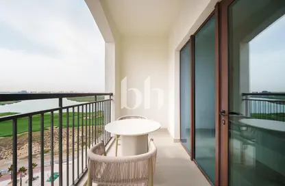 Apartment - 2 Bedrooms - 3 Bathrooms for rent in Views G - Yas Golf Collection - Yas Island - Abu Dhabi