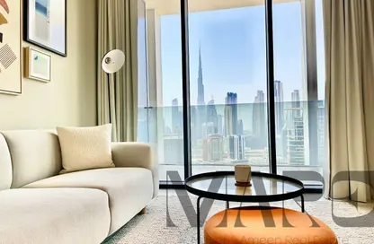 شقة - 1 حمام للايجار في رأسًا على عقب - الخليج التجاري - دبي