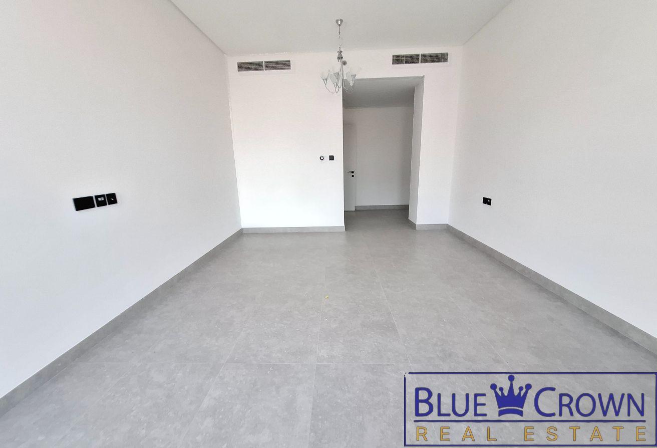 Prime Location:Near Metro:Luxurious:Spacious photo 13