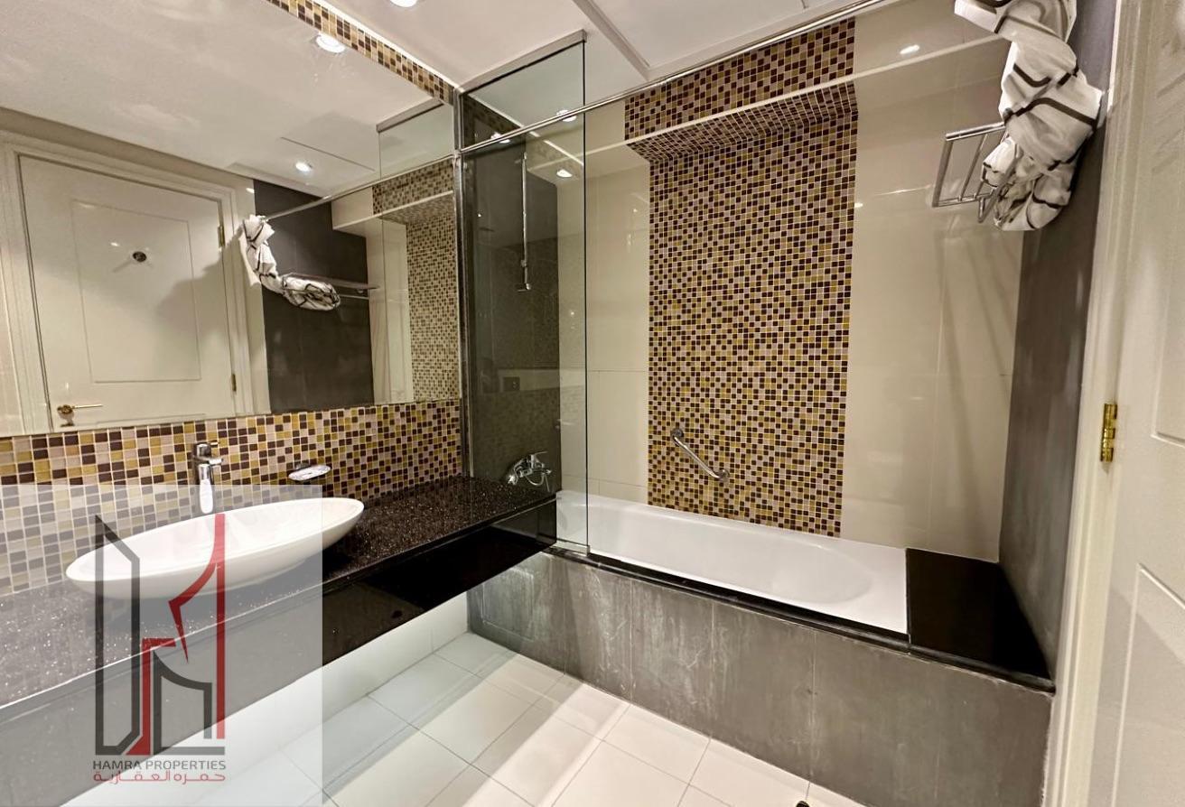 2BR Burj view | Well maintained | Ready to move in photo 17
