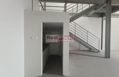 Warehouse - Studio - 1 Bathroom for rent in Al Layan 1 - Saih Shuaib 2 - Dubai Industrial City - Dubai