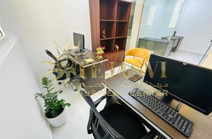 Office Space - Studio - 1 Bathroom for rent in Horizone Building - Port Saeed - Deira - Dubai