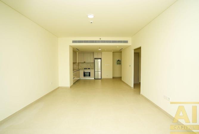 Reduced Offer | Brand New | Full Beach View photo 3