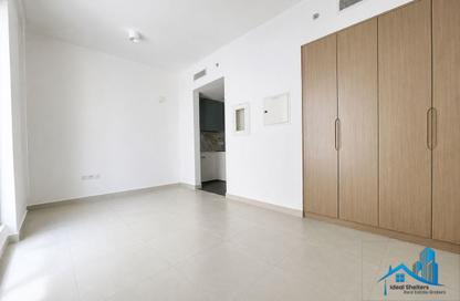 Apartment - Studio - 1 for rent in Living Garden 2 - District 14 - Jumeirah Village Circle - Dubai