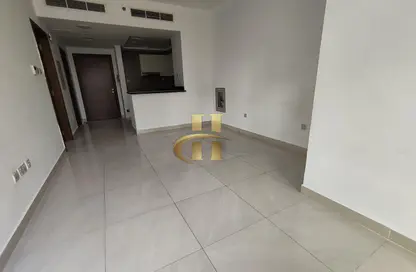 شقة - غرفة نوم - 2 حمامات للايجار في شقق المدينة - منطقة 11 - قرية جميرا الدائرية - دبي