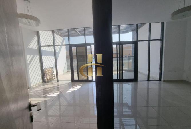 71905601 - Property Image 3