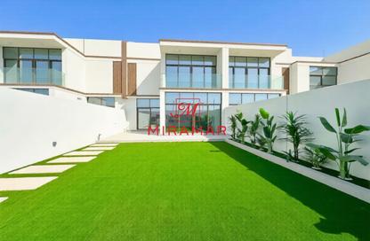 Townhouse - 2 Bedrooms - 3 Bathrooms for rent in Nad Al Dhabi - Al Jubail Island - Abu Dhabi