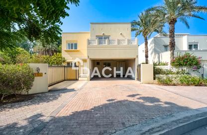 Villa - 4 - 4 for sale in Meadows 9 - Meadows - Dubai