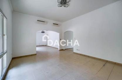 Villa - 4 - 4 for sale in Meadows 9 - Meadows - Dubai