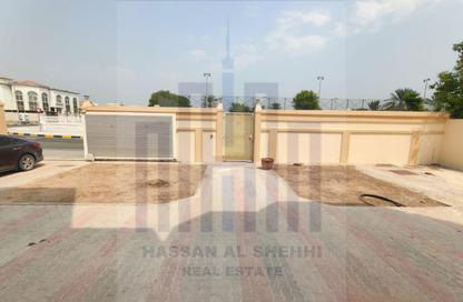 Villa - 3 Bedrooms - 4 Bathrooms for rent in Al Azra - Al Riqqa - Sharjah