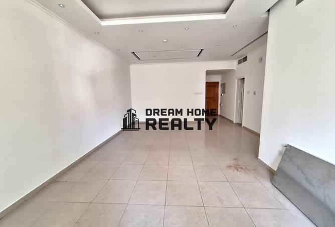 69893439 - Property Image 2