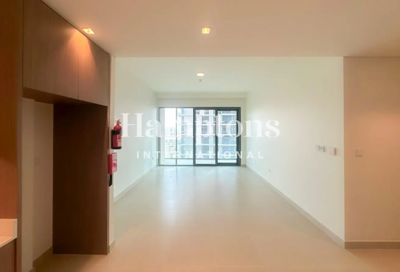 97373680 - Property Main Image