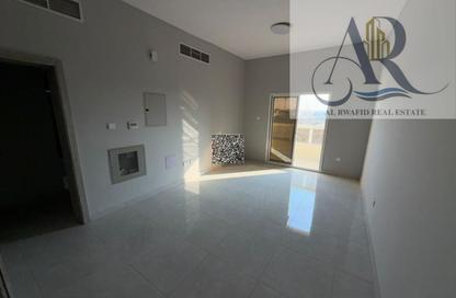 Apartment - 2 - 3 for rent in Al Jurf 3 - Al Jurf - Ajman Apartment - 2 - 3 for rent in Al Jurf 3 - Al Jurf - Ajman