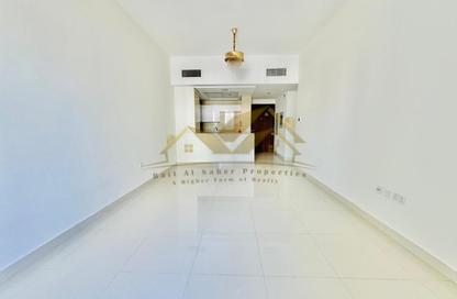 Apartment - 2 Bedrooms - 3 Bathrooms for rent in Jumeirah Garden City - Al Satwa - Dubai