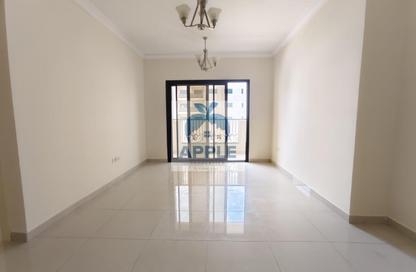 Apartment - 1 Bedroom - 2 Bathrooms for rent in Muwaileh 3 Building - Muwaileh - Sharjah