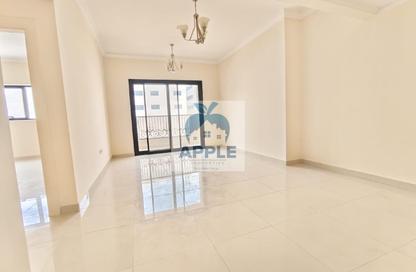 Apartment - 1 Bedroom - 2 Bathrooms for rent in Muwaileh 3 Building - Muwaileh - Sharjah