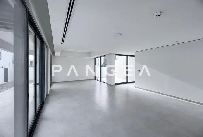 156896725 - Property Image 2