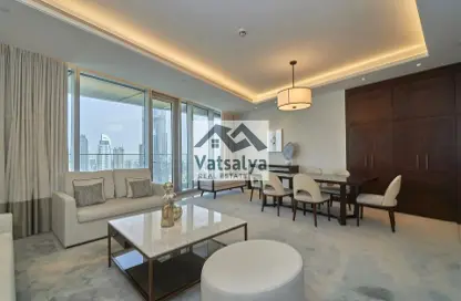 شقة - 2 غرف نوم - 3 حمامات للايجار في فندق العنوان- سكاي فيو 2 - أبراج العنوان سكاي فيو - وسط مدينة دبي - دبي