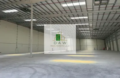 Warehouse - Studio - 7+ Bathrooms for rent in Umm Al Thuoob - Umm Al Quwain
