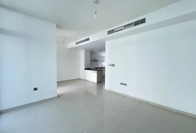 163693592 - صورة العقار 3