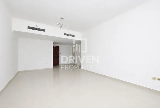 160982160 - Property Image 2