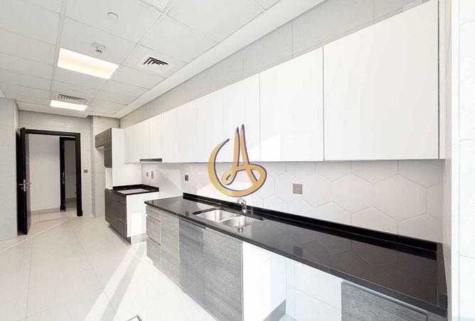 68294377 - Property Image 3