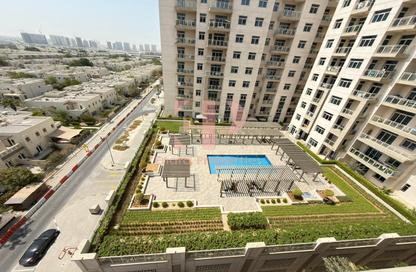 Apartment - 2 - 4 for sale in Freesia - Al Furjan - Dubai