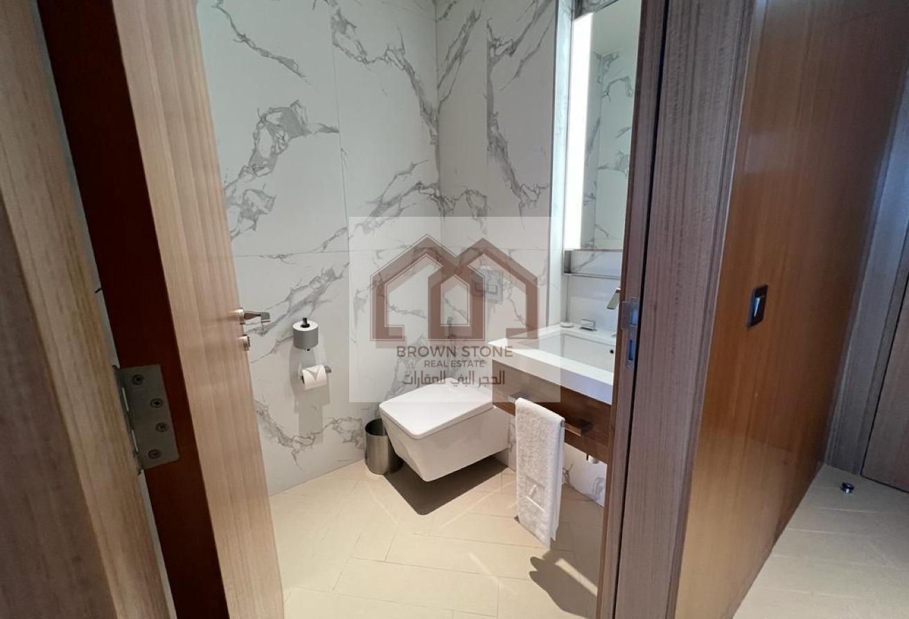 LUXURIOUS FURNISHED APARTMENT - BOULEVARD VIEW photo 9