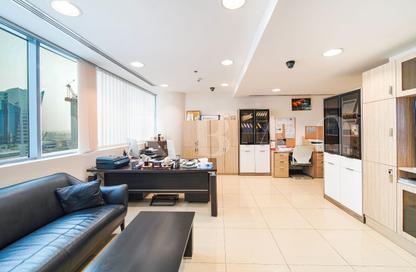 مكتب - استوديو للبيع في برج الأعمال - الخليج التجاري - دبي
