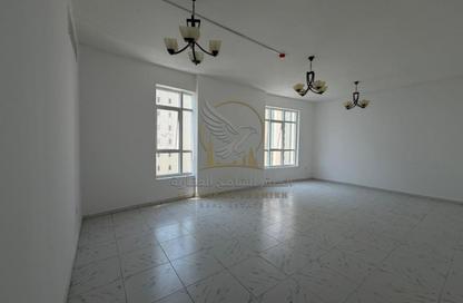 Apartment - 2 Bedrooms - 2 Bathrooms for rent in Al Khan Corniche - Al Khan - Sharjah Apartment - 2 Bedrooms - 2 Bathrooms for rent in Al Khan Corniche - Al Khan - Sharjah