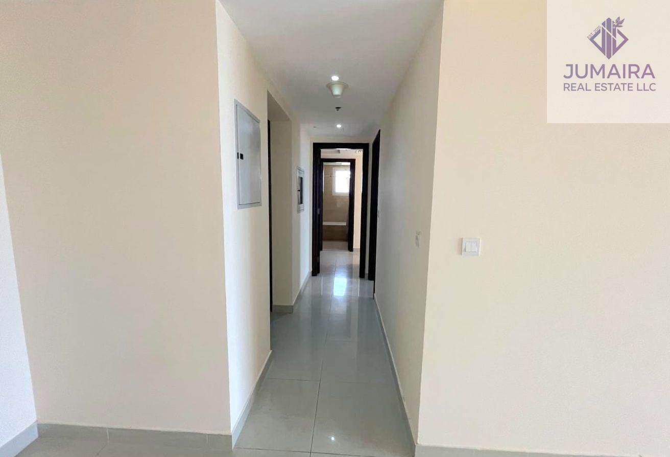 2 Bedroom | Lagoon View | Immediate SALE