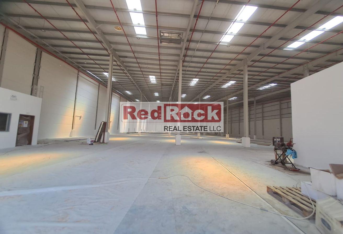 Spacious Warehouse with 127 KW in Sajaa