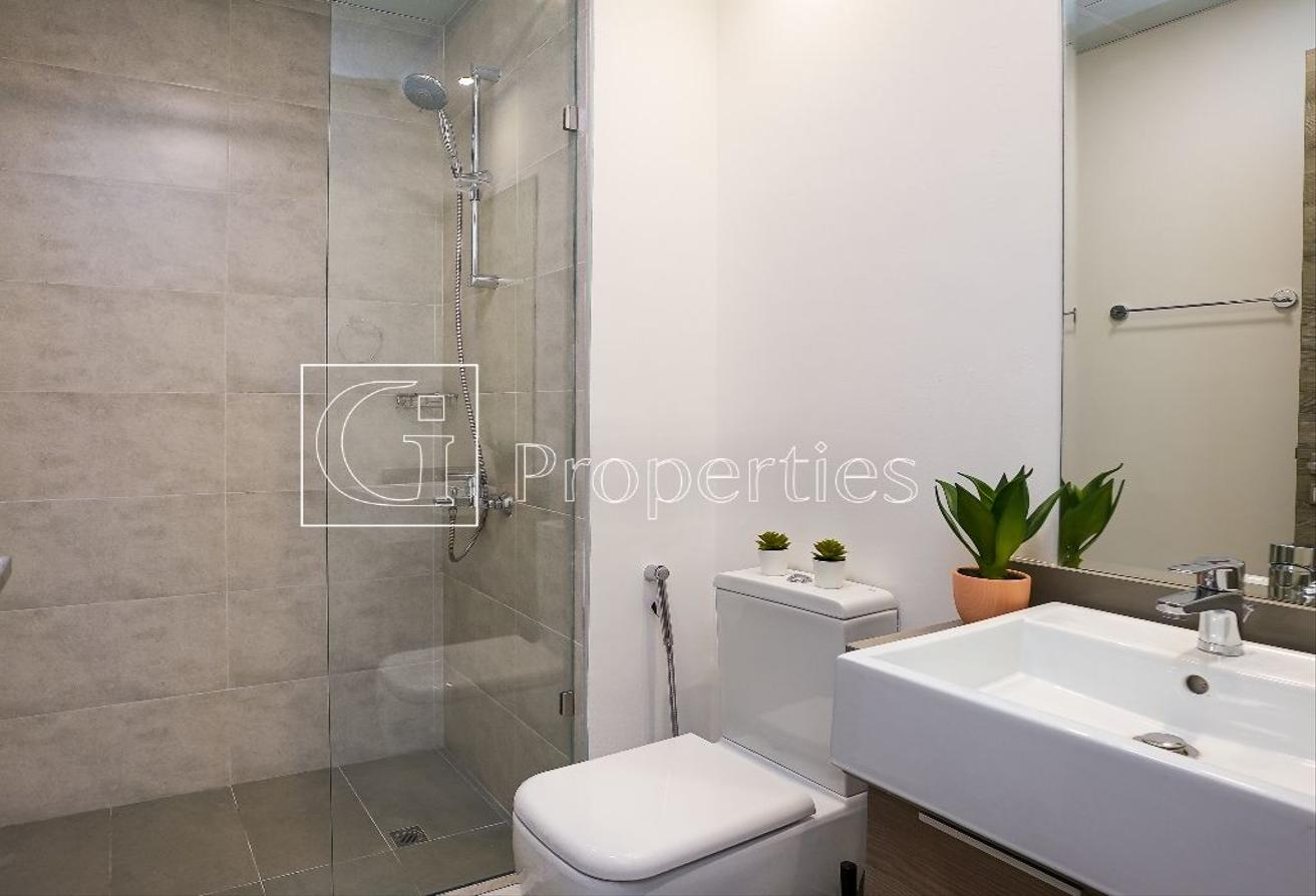 Fully Furnished | Ready to Move | Vacant photo 15