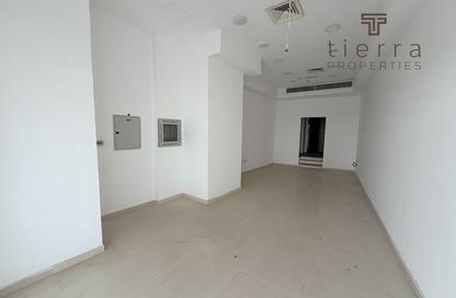 Shop - Studio - 1 for rent in MRK 2 SBK - Al Muteena - Deira - Dubai