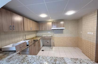 Apartment - 3 Bedrooms - 1 Bathroom for rent in Al Noor 1 - Al Noor Towers - Barsha Heights (Tecom) - Dubai Apartment - 3 Bedrooms - 1 Bathroom for rent in Al Noor 1 - Al Noor Towers - Barsha Heights (Tecom) - Dubai