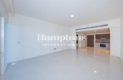Apartment - 2 Bedrooms - 3 Bathrooms for rent in Grand Bleu Tower 2 - Emaar Beachfront - Dubai Harbour - Dubai