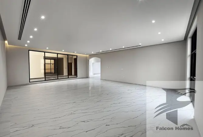 76002979 - Property Image 3