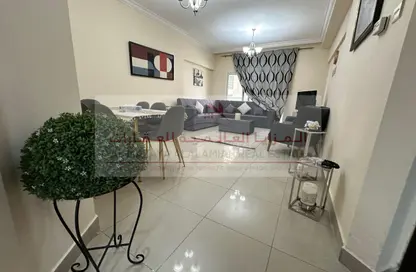 Apartment - 2 Bedrooms - 3 Bathrooms for rent in Beach Tower 1 - Al Khan Lagoon - Al Khan - Sharjah