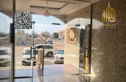 عمارة بالكامل - 8 غرف نوم - 8 حمامات للبيع في فلل الروضة 2 - 2  الروضة - الروضة - عجمان