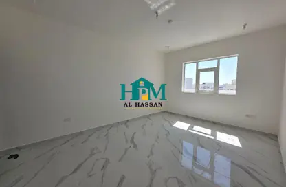 شقة - 3 غرف نوم - 4 حمامات للايجار في مدينة الرياض - أبوظبي