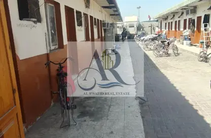 Labor Camp - Studio for rent in Industrial Area 2 - Sharjah Industrial Area - Sharjah