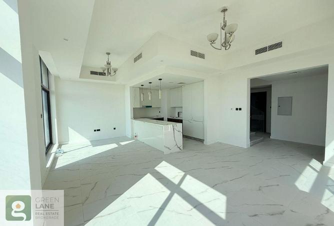 128353247 - Property Image 3