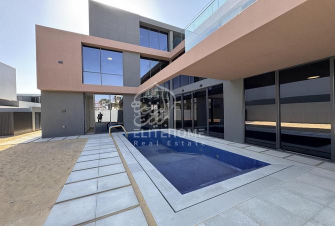 67710275 - Property Main Image
