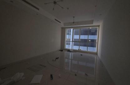 Apartment - 1 Bedroom - 2 Bathrooms for sale in Sahara Tower 6 - Sahara Complex - Al Nahda - Sharjah