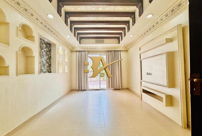 16301955 - Property Image 3